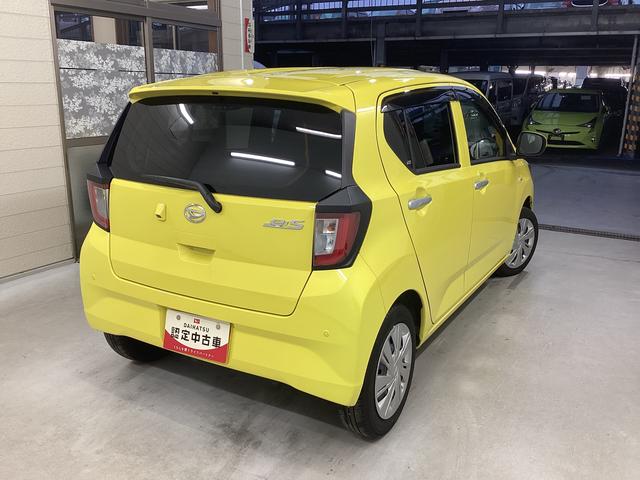 ミライース Ｘ　リミテッドＳＡＩＩＩ　衝突被害軽減ブレーキ　横滑り防止装置　オートハイビーム　アイドリングストップ　オートライト　キーレス　エアコン　ディスプレイ付きＣＤチューナー　バックカメラ　ドラレコ　マット　バイザー（8枚目）