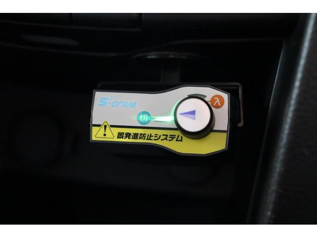 スイフト ＸＬ／ワンオーナ／誤発進防止システム　プッシュスタート／社外ナビＴＶ／電動格納ミラー／スペアタイヤ／ビルトインＥＴＣ／ディスチャージヘッド／純正フロアマット／（9枚目）