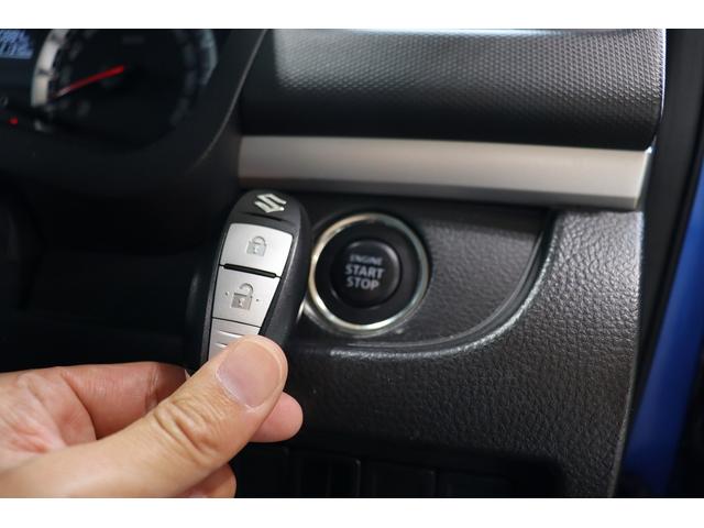 スイフト ＸＬ／ワンオーナ／誤発進防止システム　プッシュスタート／社外ナビＴＶ／電動格納ミラー／スペアタイヤ／ビルトインＥＴＣ／ディスチャージヘッド／純正フロアマット／（16枚目）
