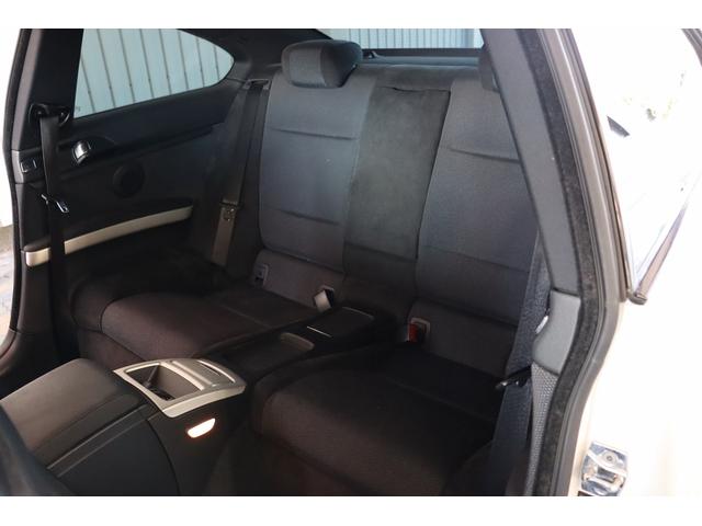 3シリーズ 320i Mスポーツパッケージ クーペ 左ハンドル 6速MT ワンオーナー 禁煙車 ディラー記録簿10枚完備 前後フォグランプ AUX(38枚目)