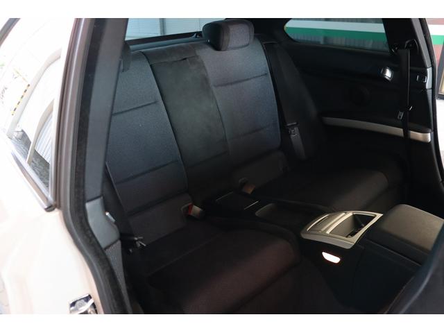 3シリーズ 320i Mスポーツパッケージ クーペ 左ハンドル 6速MT ワンオーナー 禁煙車 ディラー記録簿10枚完備 前後フォグランプ AUX(39枚目)