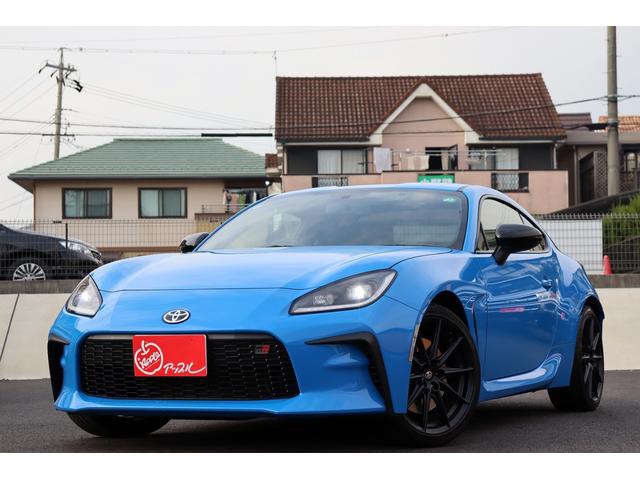 GR86 RZ 6速MT ワンオーナー 禁煙車 アイサイトコアテクノリジー brembo赤キャリパー 衝突軽減ブレーキ レーダークルーズ LDA クリソナ リアフォグランプ 専用ハーフレザーシート シートヒーター(2枚目)