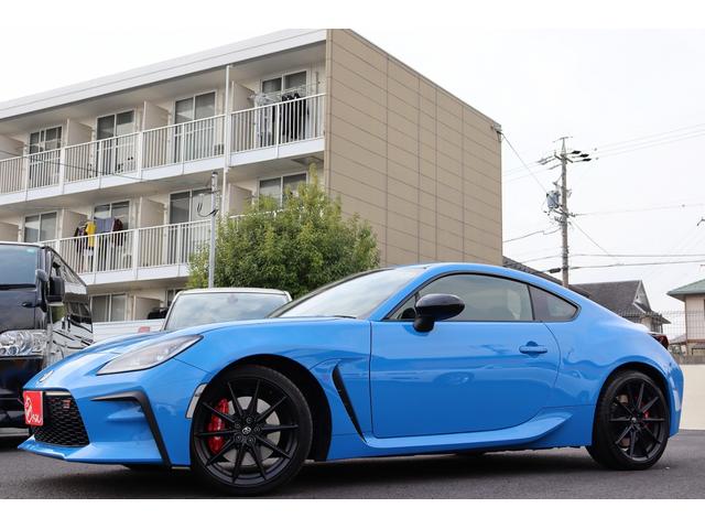 GR86 RZ 6速MT ワンオーナー 禁煙車 アイサイトコアテクノリジー brembo赤キャリパー 衝突軽減ブレーキ レーダークルーズ LDA クリソナ リアフォグランプ 専用ハーフレザーシート シートヒーター(5枚目)