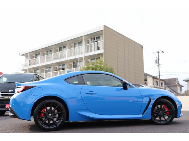 GR86 RZ 6速MT ワンオーナー 禁煙車 アイサイトコアテクノリジー brembo赤キャリパー 衝突軽減ブレーキ レーダークルーズ LDA クリソナ リアフォグランプ 専用ハーフレザーシート シートヒーター(11枚目)