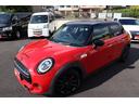 ＭＩＮＩ クーパーＳＤ　ワンオーナー　禁煙車　衝突軽減ブレーキ　レーダークルーズ　デジタルメーター　ＬＥＤヘッドライト　前後フォグ　ＨＵＤ　ナビ　Ｂｌｕｅｔｏｏｔｈ　バックカメラ　クリソナ　ミラー一体式ＥＴＣ　ドラレコ前後（4枚目）