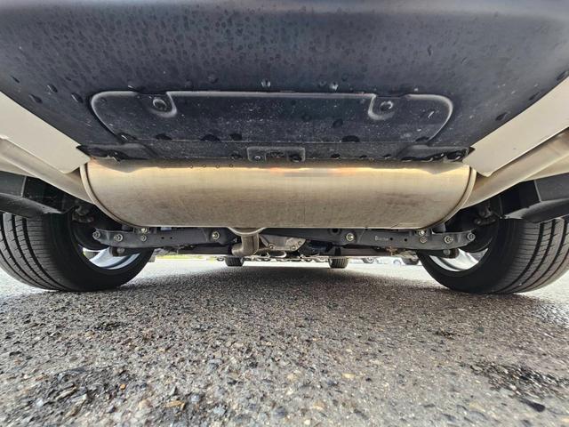 ＧＲ８６ ＳＺ　ワンオーナー　禁煙車　ＧＲフルエアロ　ＧＲマフラー　ＴＲＤパフォーマンスダンパー　ウェッズスポーツ１８インチホイール　ＤＯＰナビ　バックカメラ　ワンセグテレビ　ミラー型ドライブレコーダー前後（41枚目）