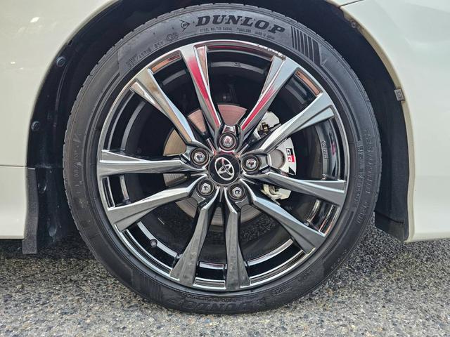 プリウスアルファ Ｓツーリングセレクション・ＧＲスポーツ　ワンオーナー　禁煙車　純正ナビ　バックカメラ　フルセグテレビ　ＬＥＤヘッドライト　ハーフレザーシート　ビルトインＥＴＣ　オプション１８インチホイール　ドライブレコーダー（52枚目）