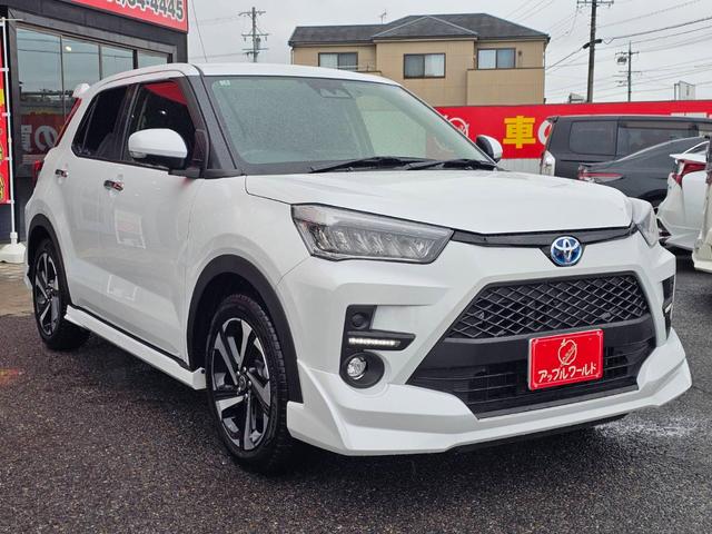 ライズ Ｚ　ワンオーナー　禁煙車　純正エアロ　大型リアスポイラー　純正９型ディスプレイオーディオ　全方位カメラ　シートヒーター　レーダークルーズコントロール　ミラー型ドライブレコーダー前後　レーダークルーズ（5枚目）