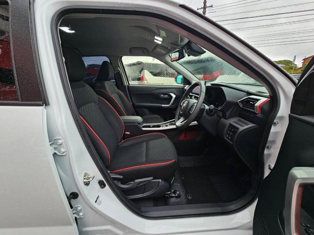 ライズ Ｚ　ワンオーナー　禁煙車　純正エアロ　大型リアスポイラー　純正９型ディスプレイオーディオ　全方位カメラ　シートヒーター　レーダークルーズコントロール　ミラー型ドライブレコーダー前後　レーダークルーズ（13枚目）