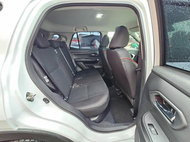 ライズ Ｚ　ワンオーナー　禁煙車　純正エアロ　大型リアスポイラー　純正９型ディスプレイオーディオ　全方位カメラ　シートヒーター　レーダークルーズコントロール　ミラー型ドライブレコーダー前後　レーダークルーズ（15枚目）