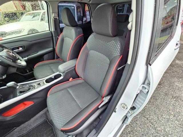 ライズ Ｚ　ワンオーナー　禁煙車　純正エアロ　大型リアスポイラー　純正９型ディスプレイオーディオ　全方位カメラ　シートヒーター　レーダークルーズコントロール　ミラー型ドライブレコーダー前後　レーダークルーズ（32枚目）