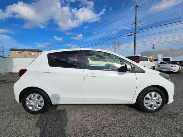 ヴィッツ F 禁煙車 DOPナビ ワンセグテレビ ETC ドライブレコーダー キーレス アイドリングストップ(12枚目)