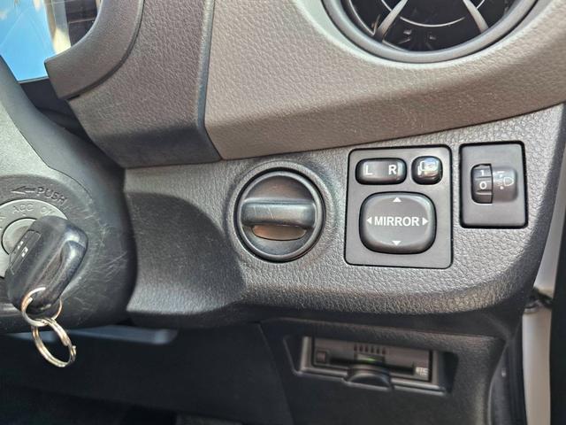 ヴィッツ F 禁煙車 DOPナビ ワンセグテレビ ETC ドライブレコーダー キーレス アイドリングストップ(23枚目)