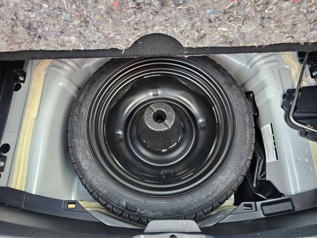 ヴィッツ F 禁煙車 DOPナビ ワンセグテレビ ETC ドライブレコーダー キーレス アイドリングストップ(33枚目)