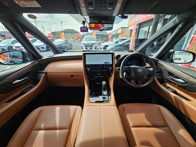 ヴェルファイアハイブリッド エグゼクティブラウンジ　１４型メーカーナビ　ＪＢＬ　１４型フリップダウンモニター　茶革シート　トヨタチームメイト　左右独立ムーンルーフ　デジタルインナーミラー　スペアタイヤ　スペアタイヤ　ドライブレコーダー前後　パワーシート（2枚目）