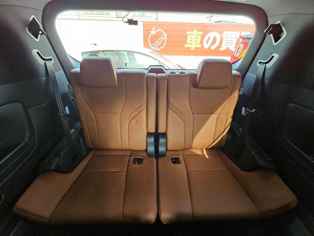 ヴェルファイアハイブリッド エグゼクティブラウンジ　１４型メーカーナビ　ＪＢＬ　１４型フリップダウンモニター　茶革シート　トヨタチームメイト　左右独立ムーンルーフ　デジタルインナーミラー　スペアタイヤ　スペアタイヤ　ドライブレコーダー前後　パワーシート（42枚目）