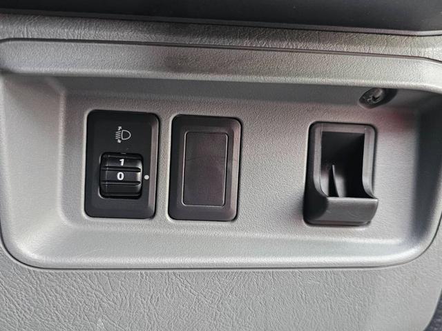 ミニキャブバン ＣＤ　ハイルーフ　法人ワンオーナー　純正オーディオ　ドライブレコーダー　集中ロック　パワステ（22枚目）