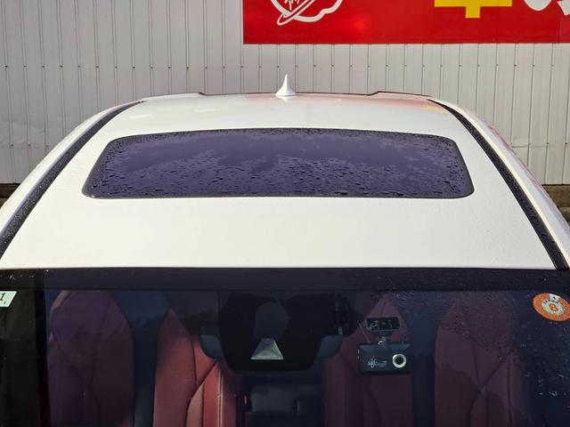 UX UX250h Fスポーツ ワンオーナー 禁煙車 ムーンルーフ 赤レザーシート 全方位カメラ ドラレコ前後 置くだけ充電 メーカーナビ フルセグテレビ パワーシート シートヒーター ステアリングヒーター パワーバックドア(48枚目)