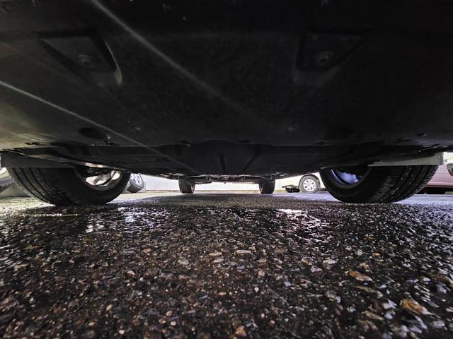 UX UX250h Fスポーツ ワンオーナー 禁煙車 ムーンルーフ 赤レザーシート 全方位カメラ ドラレコ前後 置くだけ充電 メーカーナビ フルセグテレビ パワーシート シートヒーター ステアリングヒーター パワーバックドア(50枚目)