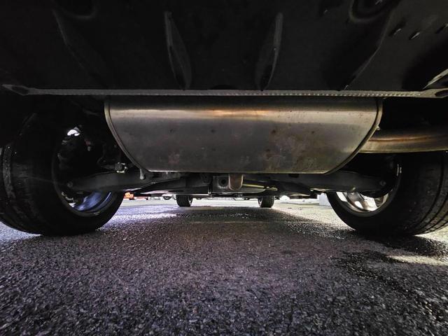 UX UX250h Fスポーツ ワンオーナー 禁煙車 ムーンルーフ 赤レザーシート 全方位カメラ ドラレコ前後 置くだけ充電 メーカーナビ フルセグテレビ パワーシート シートヒーター ステアリングヒーター パワーバックドア(51枚目)