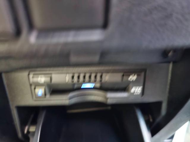 アルファード 2.5X ワンオーナー 禁煙車 ムーンルーフ 両側パワースライドドア 純正ナビ バックカメラ フルセグテレビ 純正フリップダウン コーナーセンサー クルーズコントロール ドライブレコーダー ビルトインETC(29枚目)