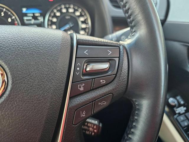 アルファード 2.5X ワンオーナー 禁煙車 ムーンルーフ 両側パワースライドドア 純正ナビ バックカメラ フルセグテレビ 純正フリップダウン コーナーセンサー クルーズコントロール ドライブレコーダー ビルトインETC(30枚目)