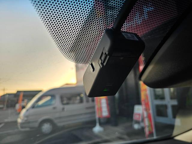 アルファード 2.5X ワンオーナー 禁煙車 ムーンルーフ 両側パワースライドドア 純正ナビ バックカメラ フルセグテレビ 純正フリップダウン コーナーセンサー クルーズコントロール ドライブレコーダー ビルトインETC(32枚目)