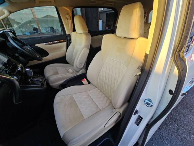 アルファード 2.5X ワンオーナー 禁煙車 ムーンルーフ 両側パワースライドドア 純正ナビ バックカメラ フルセグテレビ 純正フリップダウン コーナーセンサー クルーズコントロール ドライブレコーダー ビルトインETC(38枚目)