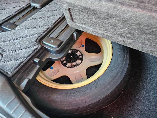 アルファード 2.5X ワンオーナー 禁煙車 ムーンルーフ 両側パワースライドドア 純正ナビ バックカメラ フルセグテレビ 純正フリップダウン コーナーセンサー クルーズコントロール ドライブレコーダー ビルトインETC(43枚目)