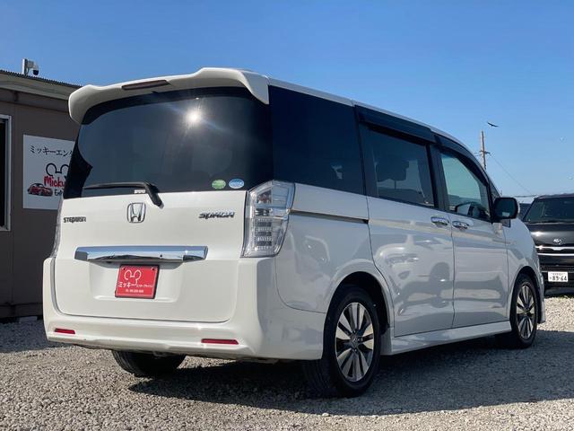 ステップワゴンスパーダ Z 両側パワースライドドア ナビ フルセグTV フリップダウンモニター バックカメラ ETC リアエアコン 8人乗り ステアリングスイッチ キーレスエントリー 助手席エアバッグ スペアキー(5枚目)