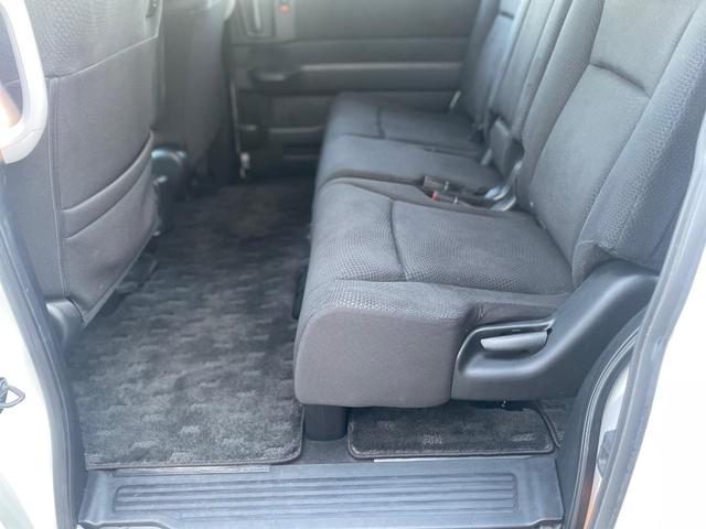 ステップワゴンスパーダ Z 両側パワースライドドア ナビ フルセグTV フリップダウンモニター バックカメラ ETC リアエアコン 8人乗り ステアリングスイッチ キーレスエントリー 助手席エアバッグ スペアキー(18枚目)