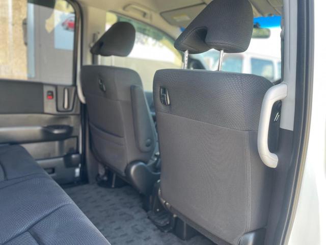 ステップワゴンスパーダ Z 両側パワースライドドア ナビ フルセグTV フリップダウンモニター バックカメラ ETC リアエアコン 8人乗り ステアリングスイッチ キーレスエントリー 助手席エアバッグ スペアキー(19枚目)