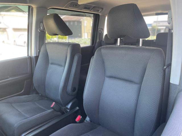 ステップワゴンスパーダ Z 両側パワースライドドア ナビ フルセグTV フリップダウンモニター バックカメラ ETC リアエアコン 8人乗り ステアリングスイッチ キーレスエントリー 助手席エアバッグ スペアキー(20枚目)