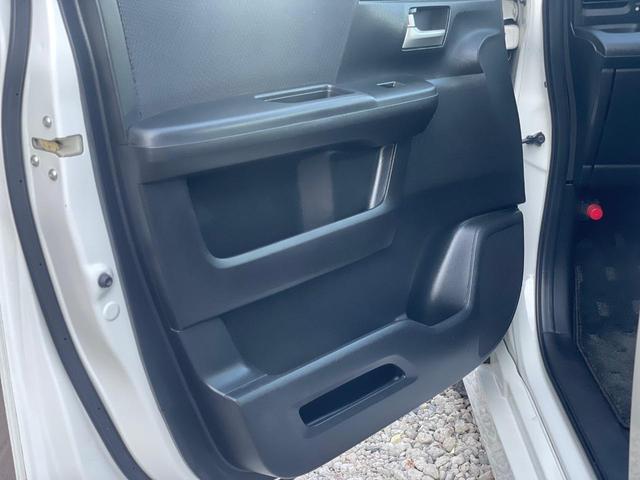 ステップワゴンスパーダ Z 両側パワースライドドア ナビ フルセグTV フリップダウンモニター バックカメラ ETC リアエアコン 8人乗り ステアリングスイッチ キーレスエントリー 助手席エアバッグ スペアキー(25枚目)