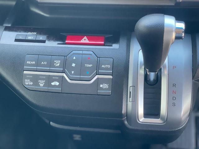 ステップワゴンスパーダ Z 両側パワースライドドア ナビ フルセグTV フリップダウンモニター バックカメラ ETC リアエアコン 8人乗り ステアリングスイッチ キーレスエントリー 助手席エアバッグ スペアキー(42枚目)