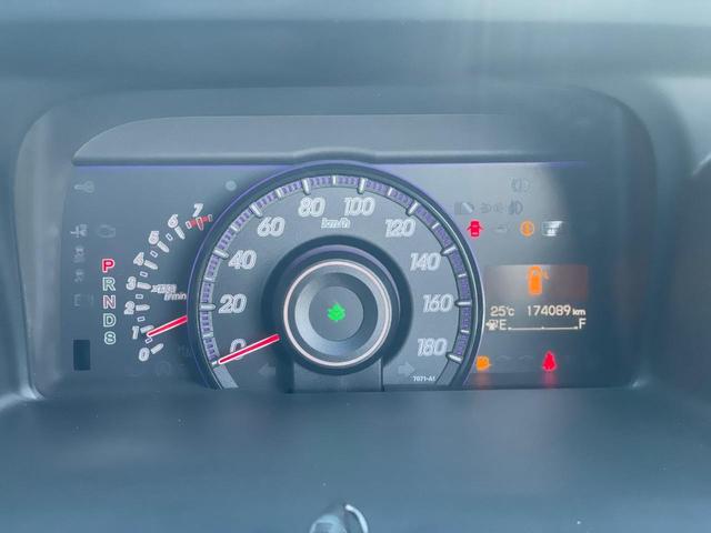 ステップワゴンスパーダ Z 両側パワースライドドア ナビ フルセグTV フリップダウンモニター バックカメラ ETC リアエアコン 8人乗り ステアリングスイッチ キーレスエントリー 助手席エアバッグ スペアキー(53枚目)