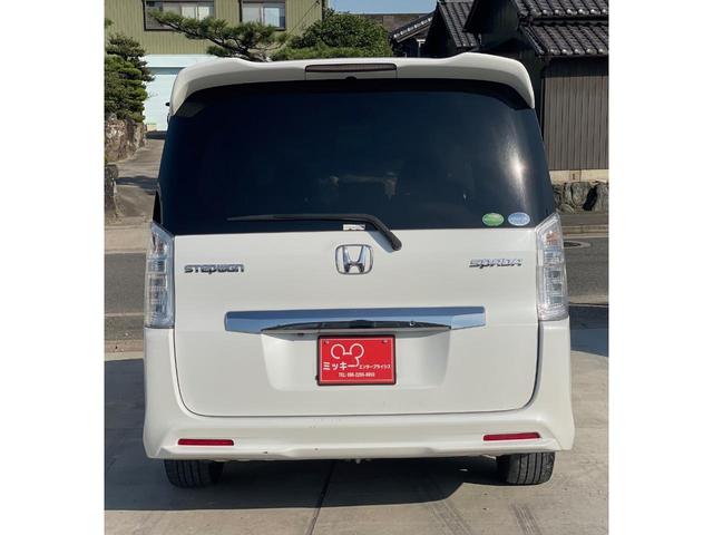 ステップワゴンスパーダ Z 両側パワースライドドア ナビ フルセグTV フリップダウンモニター バックカメラ ETC リアエアコン 8人乗り ステアリングスイッチ キーレスエントリー 助手席エアバッグ スペアキー(59枚目)