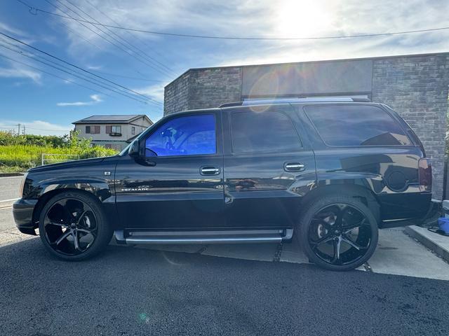 CADILLAC CADILLAC ESCALADE BASEGRADE