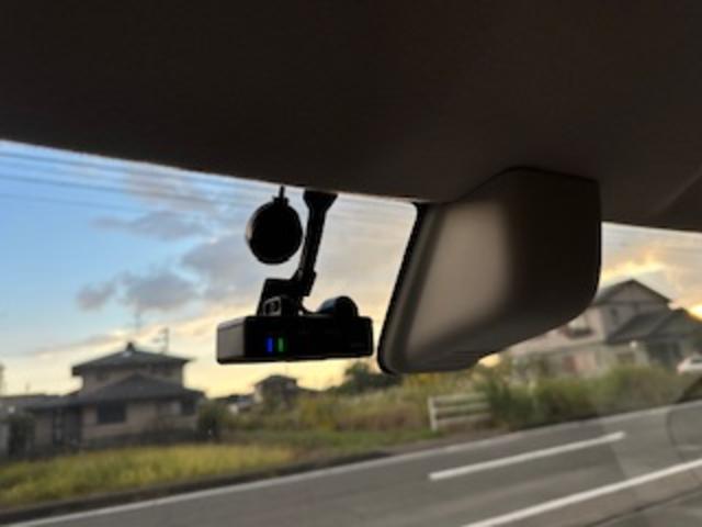 デイズルークス Ｘ　ワンオーナー　ユーザー買取車　両側スライドドア　アイドリングストップ　プッシュスタート　スマートキー　ＥＴＣ　バックカメラ　アラウンドビューモニター　ドライブレコーダー　スペアキー（25枚目）