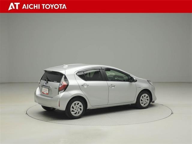 アクア Ｓスタイルブラック　ＡＵＸ端子　バックモニタ－　ナビＴＶ　イモビライザー　スマートキープッシュスタート　１オーナー　ＥＴＣ付き　Ｗエアバッグ　キーフリ　メモリーナビゲーション　ドラレコ付き　横滑り防止装置付き　１セグ（6枚目）