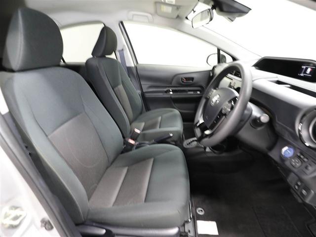 アクア Ｓスタイルブラック　ＡＵＸ端子　バックモニタ－　ナビＴＶ　イモビライザー　スマートキープッシュスタート　１オーナー　ＥＴＣ付き　Ｗエアバッグ　キーフリ　メモリーナビゲーション　ドラレコ付き　横滑り防止装置付き　１セグ（19枚目）