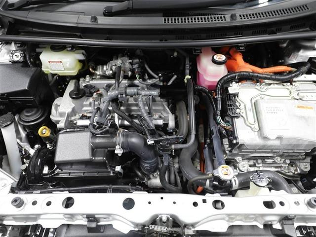 アクア Ｓスタイルブラック　ＡＵＸ端子　バックモニタ－　ナビＴＶ　イモビライザー　スマートキープッシュスタート　１オーナー　ＥＴＣ付き　Ｗエアバッグ　キーフリ　メモリーナビゲーション　ドラレコ付き　横滑り防止装置付き　１セグ（25枚目）