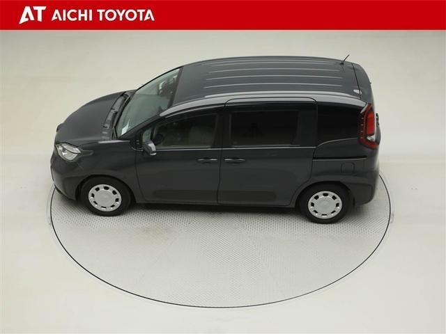 シエンタ Ｇ　１オーナー　クルーズＣ　盗難防止システム　試乗車　Ｗ電動ドア　ＬＥＤ　バックガイドモニター　ドライブレコーダー　フルセグＴＶ　ＡＡＣ　ＥＴＣ車載器　ＰＳ　エアＢ　ＰＷ　３列シート　ＴＶ　キーフリー（11枚目）