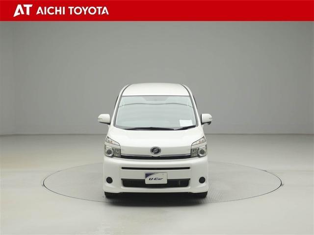 ヴォクシー Ｘ　Ｌエディション　地デジテレビ　ＷＳＲＳ　ＥＴＣ車載器　ナビ・ＴＶ　バックモニタ－　スマートキー　３列シート　リアクーラー　アルミホイール　パワーステアリング　ＡＢＳ　ＤＶＤ　パワーウインドウ　ウォークスルー　１オナ（9枚目）