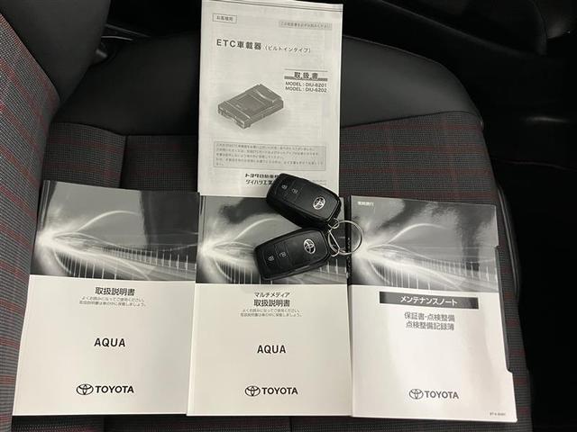 アクア Z 元試乗車 LEDヘッドライト スマートキー 100V電源 イモビライザー アルミホイール オートクルーズコントロール エアコン ESC カーテンエアバッグ ETC キーレス パワーウインドウ ABS(27枚目)