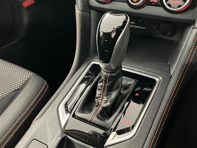 XV 2.0i-S アイサイト ナビTV Bカメラ クルコン ETC車載器 電動パワーシート DVD再生 横滑り防止機能 アルミホイール LEDヘッドランプ メモリーナビ デュアルエアバッグ 4WD キーレスエントリー 盗難防止(17枚目)