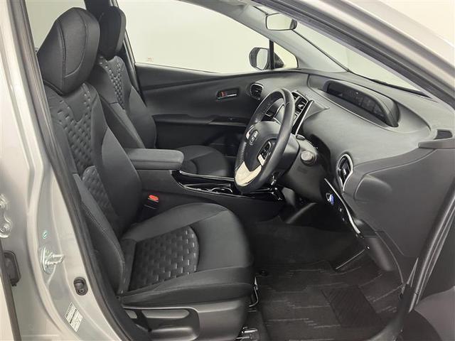 プリウスＰＨＶ Ｓ　ＡＷ　バックモニター　クルコン　インテリキー　キーフリー　ＬＥＤランプ　ワンオーナー車　盗難防止システム　サイドエアバック　メモリーナビ　ＤＶＤ　パワーウィンドウ　パワーステアリング　ＡＢＳ　エアコン（21枚目）