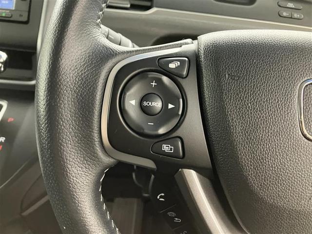 フリード Ｇ　アルミホイール　３列シート　ＬＥＤヘッドライト　パワーウインドウ　地デジ　Ｒカメラ　イモビ　ＶＳＡ　エアコン　エアバッグ　スマートキー　ＥＣＯＮモード　キーフリ　ＥＴＣ　ダブルエアバック　ＡＢＳ（12枚目）