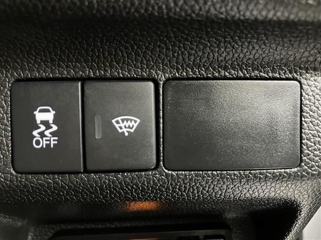 フリード Ｇ　アルミホイール　３列シート　ＬＥＤヘッドライト　パワーウインドウ　地デジ　Ｒカメラ　イモビ　ＶＳＡ　エアコン　エアバッグ　スマートキー　ＥＣＯＮモード　キーフリ　ＥＴＣ　ダブルエアバック　ＡＢＳ（31枚目）