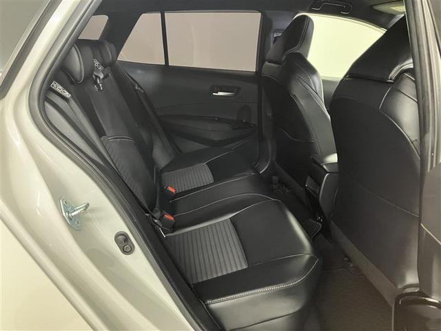 カローラツーリング ハイブリッド　ダブルバイビー　追突軽減ブレーキ　バックモニタ　地デジフルセグ　横滑防止　ナビＴＶ　スマキー　ＬＥＤライト　デュアルエアバッグ　エアコン　オートクルーズ　サイドエアバッグ　ＥＴＣ付　ＰＳ　キーフリー　ＡＢＳ　ワンオナ（16枚目）